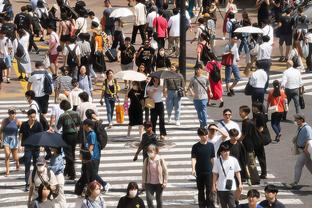 12助攻生涯新高！杰伦-威廉姆斯：队友都投进了 所以拿助攻很容易